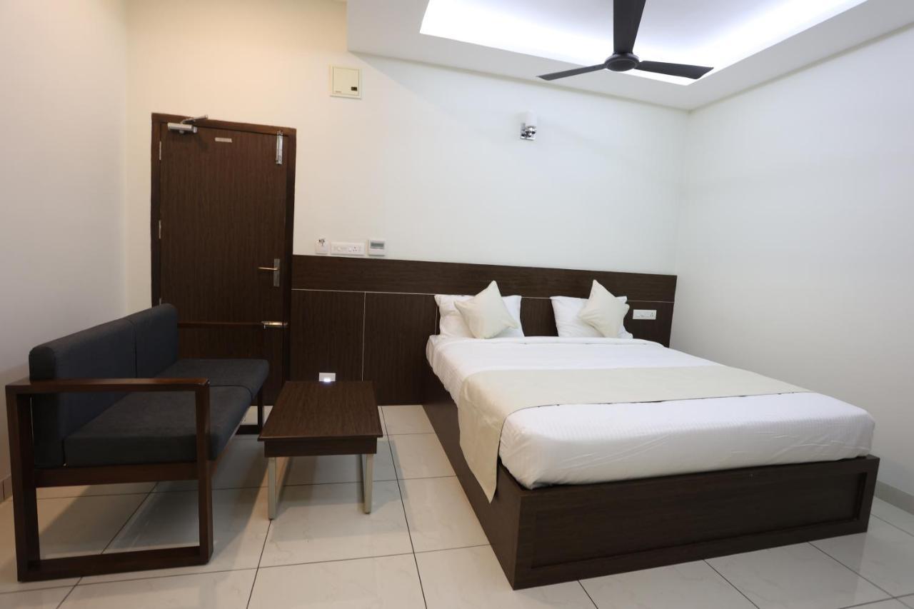 Lgp Residency Hotell Tiruchirappalli Eksteriør bilde